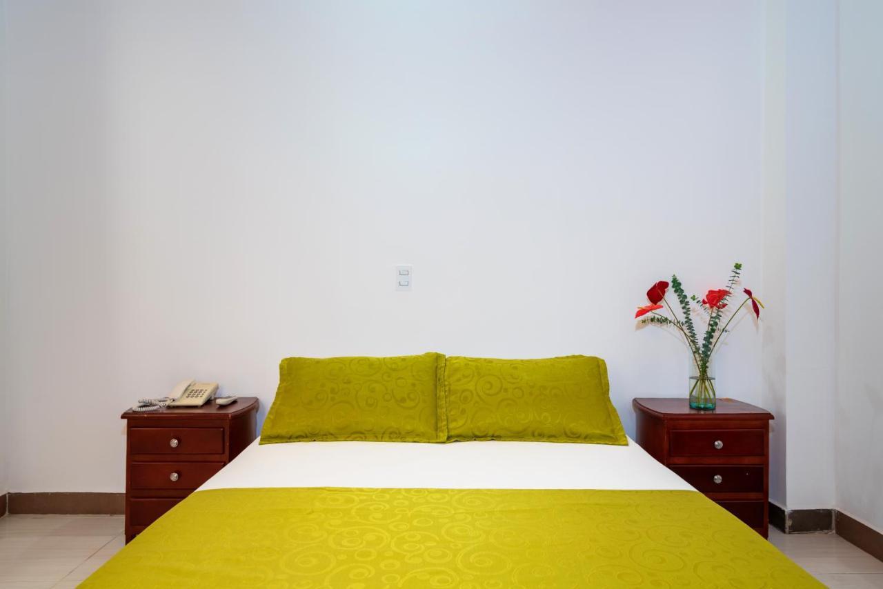 Ayenda 1234 Imperio 70 Hotell Medellín Eksteriør bilde